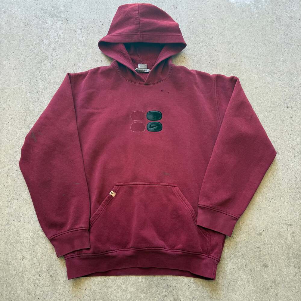 Men's Vintage 2000's Nike Red Black Distressed Hoodie Pullover Sweatshirt Sz L